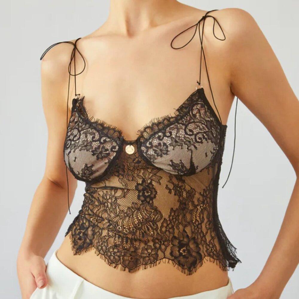 Commense Floral Lace Crop Top/Blouse [NEVER WORN]